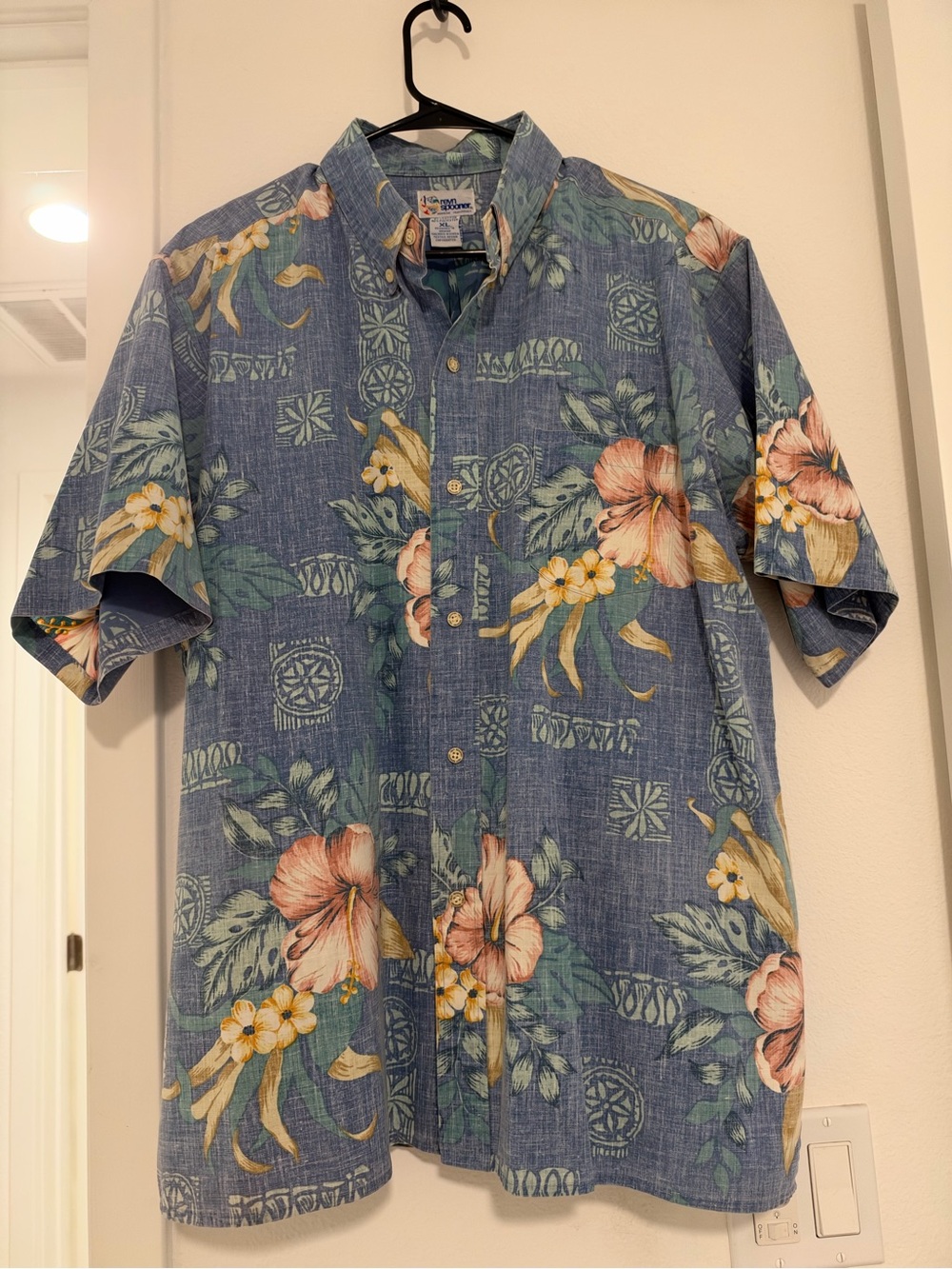 reyn spooner Blue Floral Hawaiian Button-Down Shirt